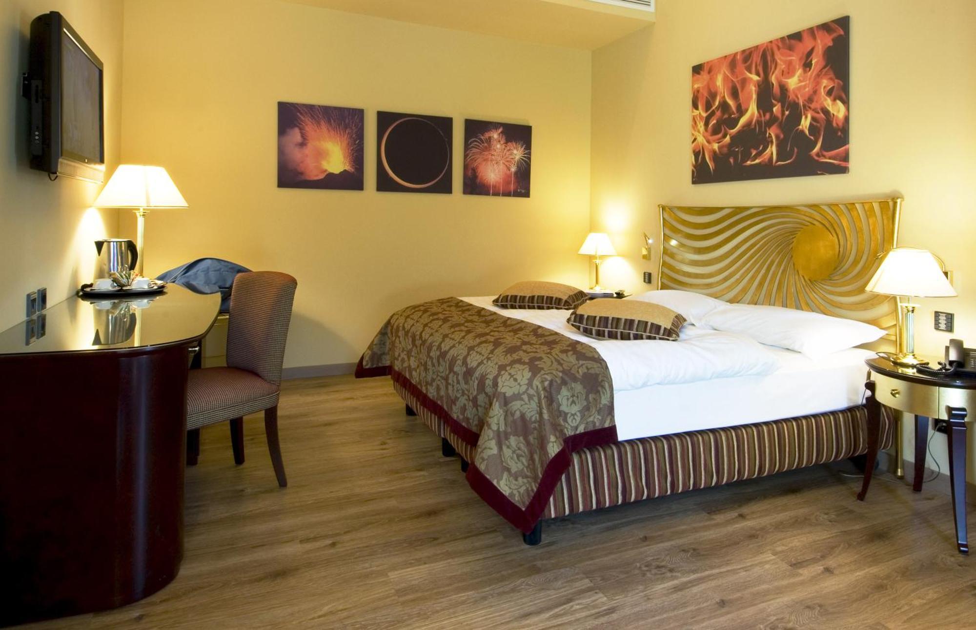 Superior Double Room Jacuzzi