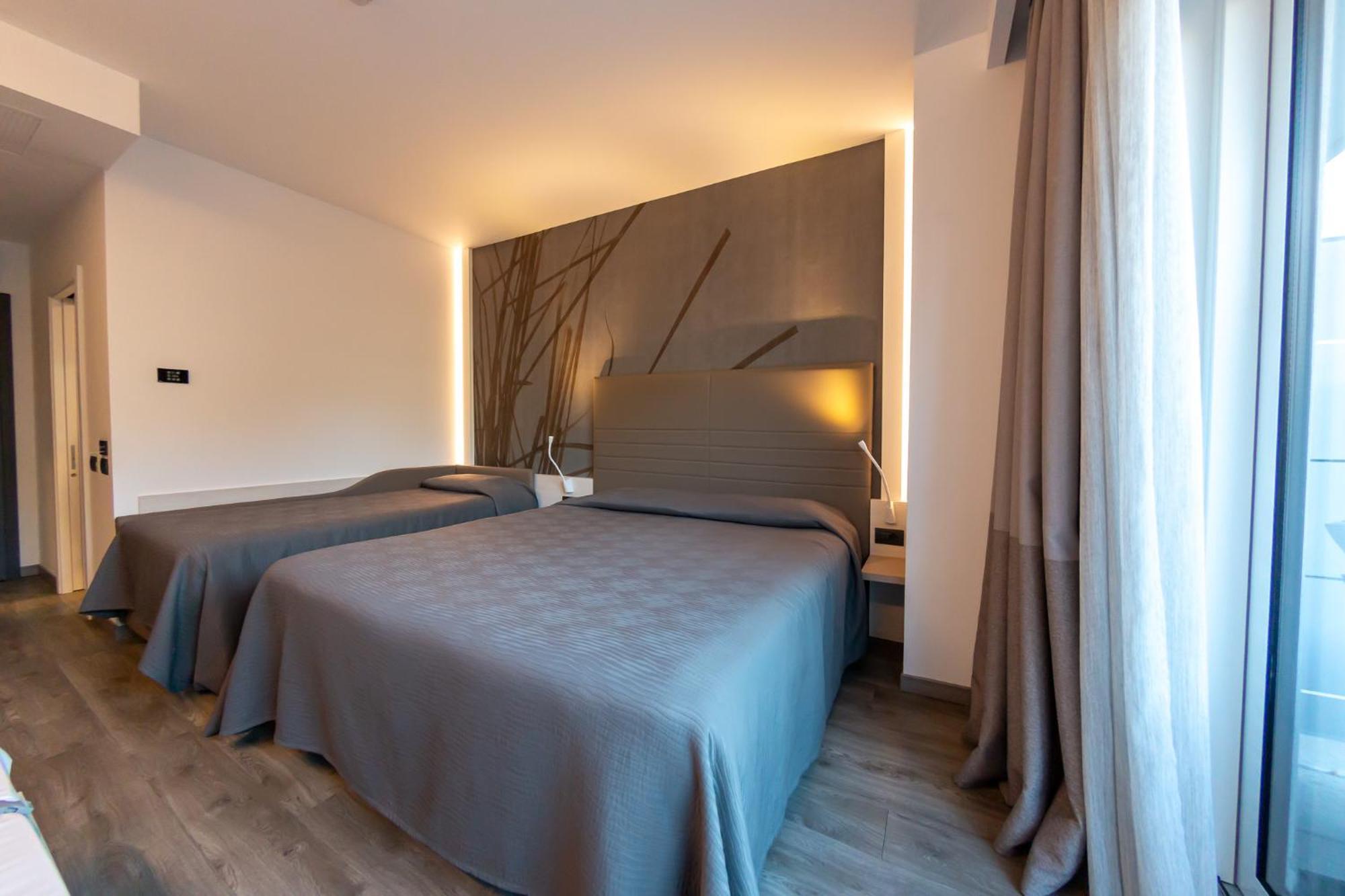 Quadruple Room Terrace
