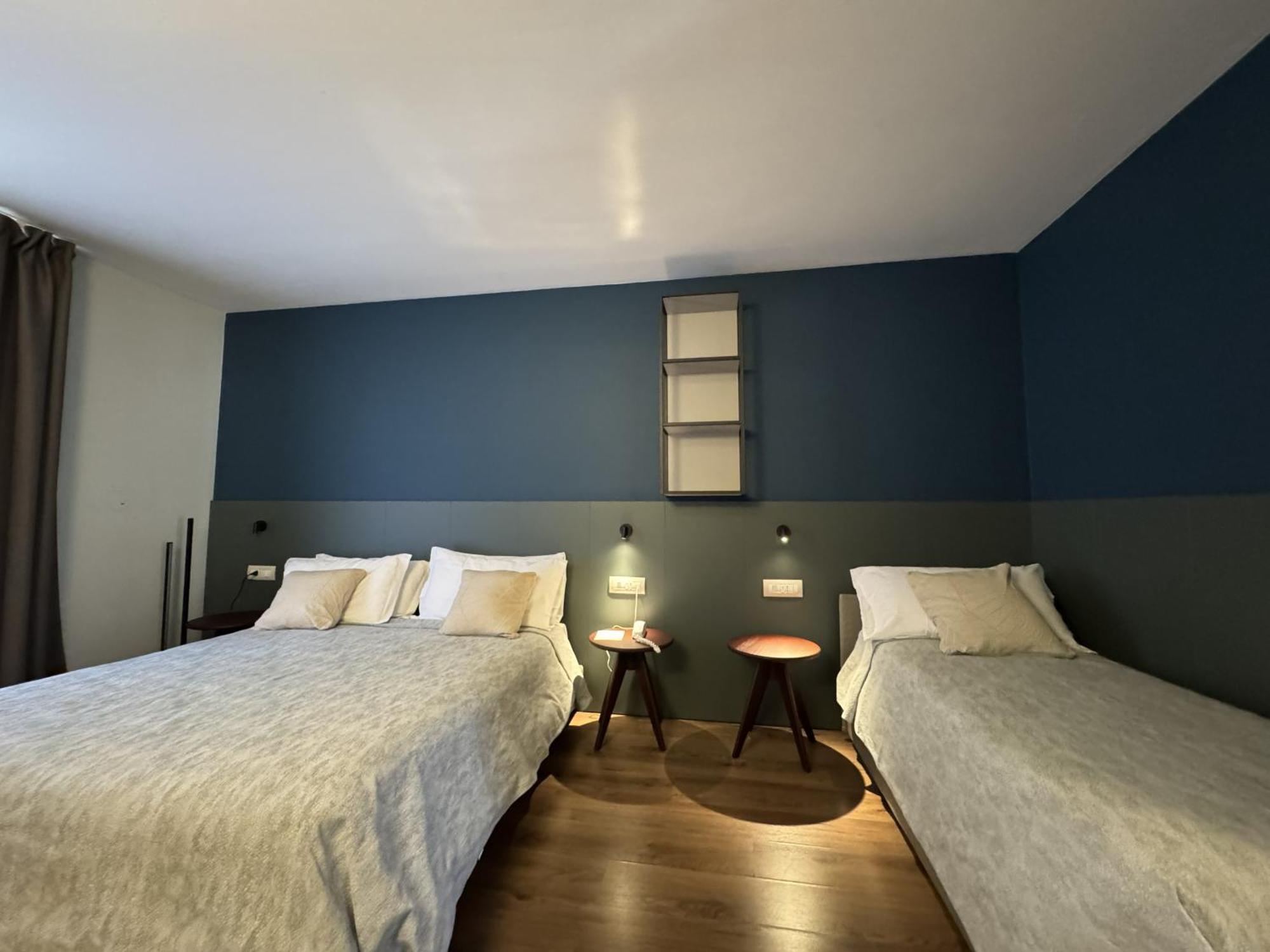 Comfort Triple Room Balcony Mountain View