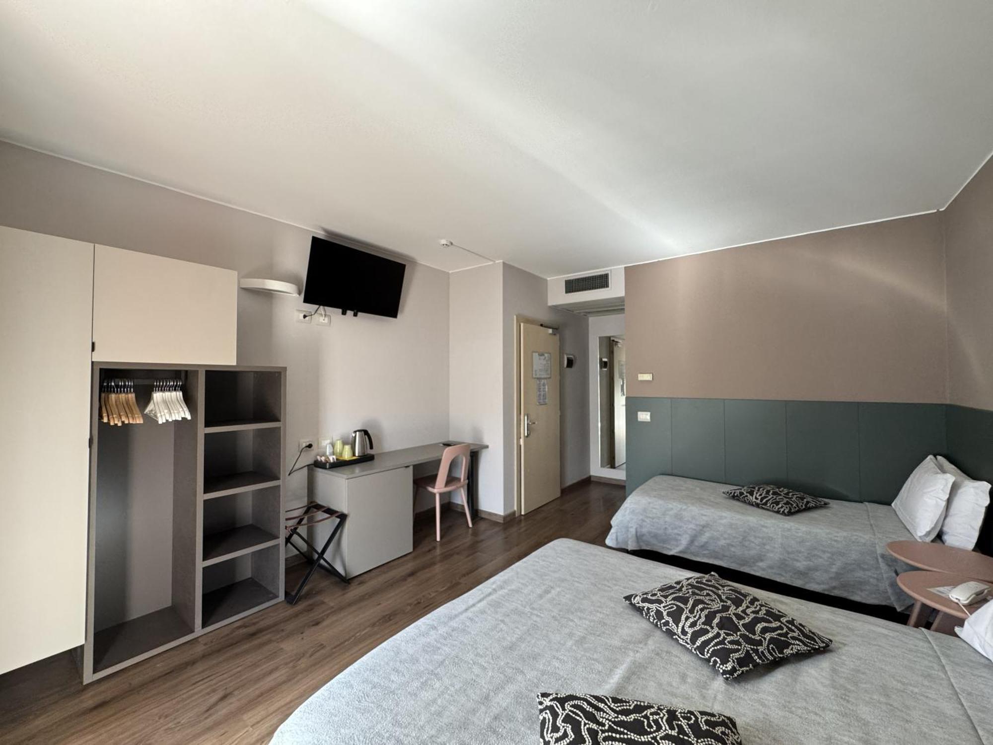 Comfort Triple Room Balcony Mountain View
