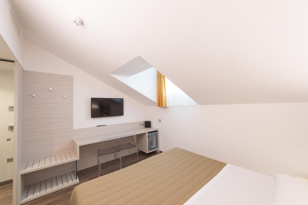 Comfort Double or Twin Room Attic