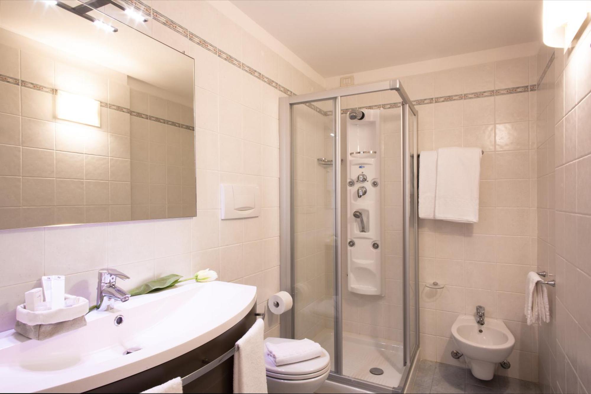 Standard Suite