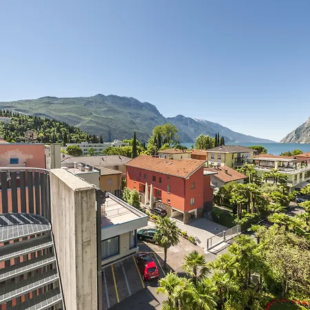 Parc Hotel Flora S-3
